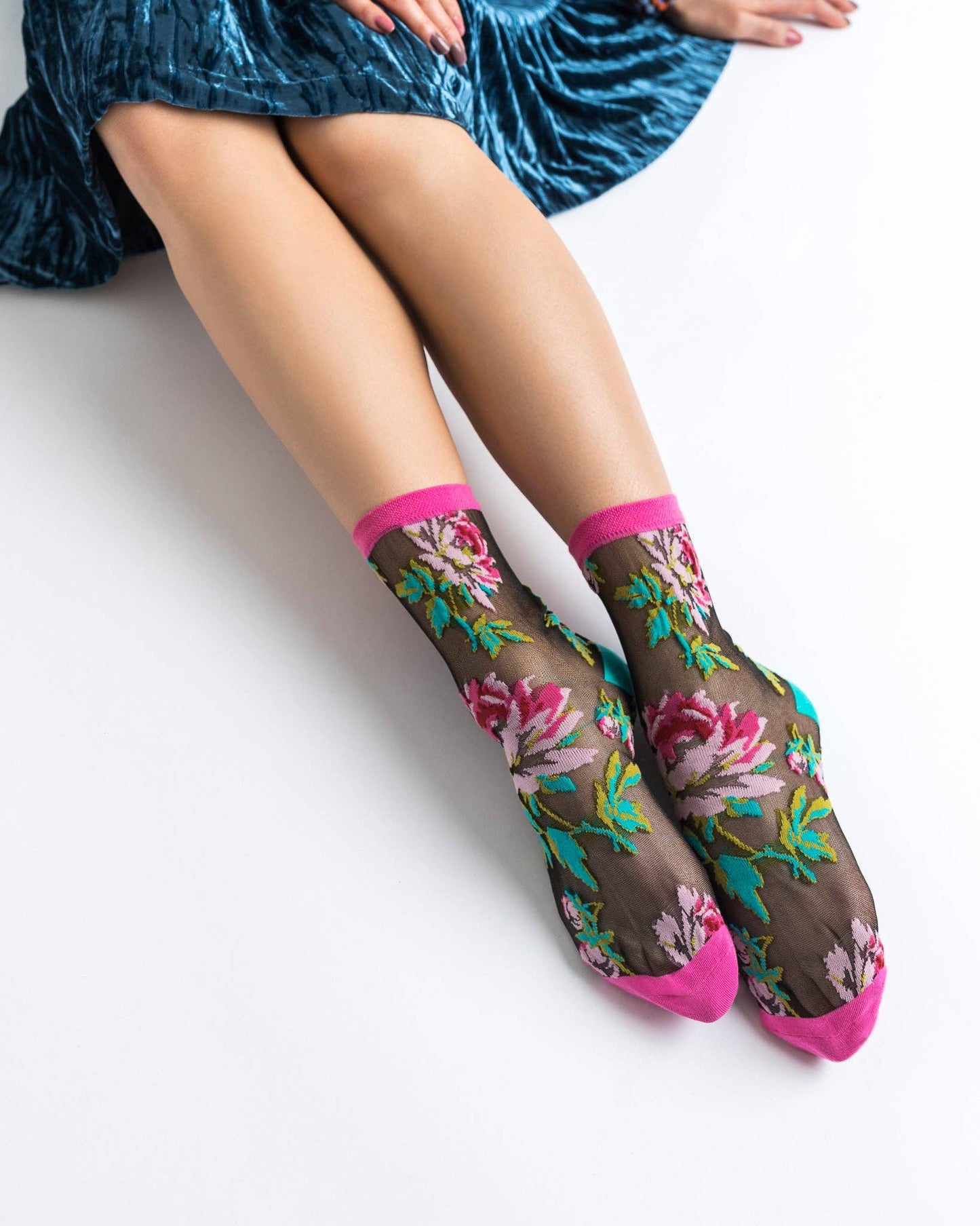 English Rose Black Sheer Crew Sock