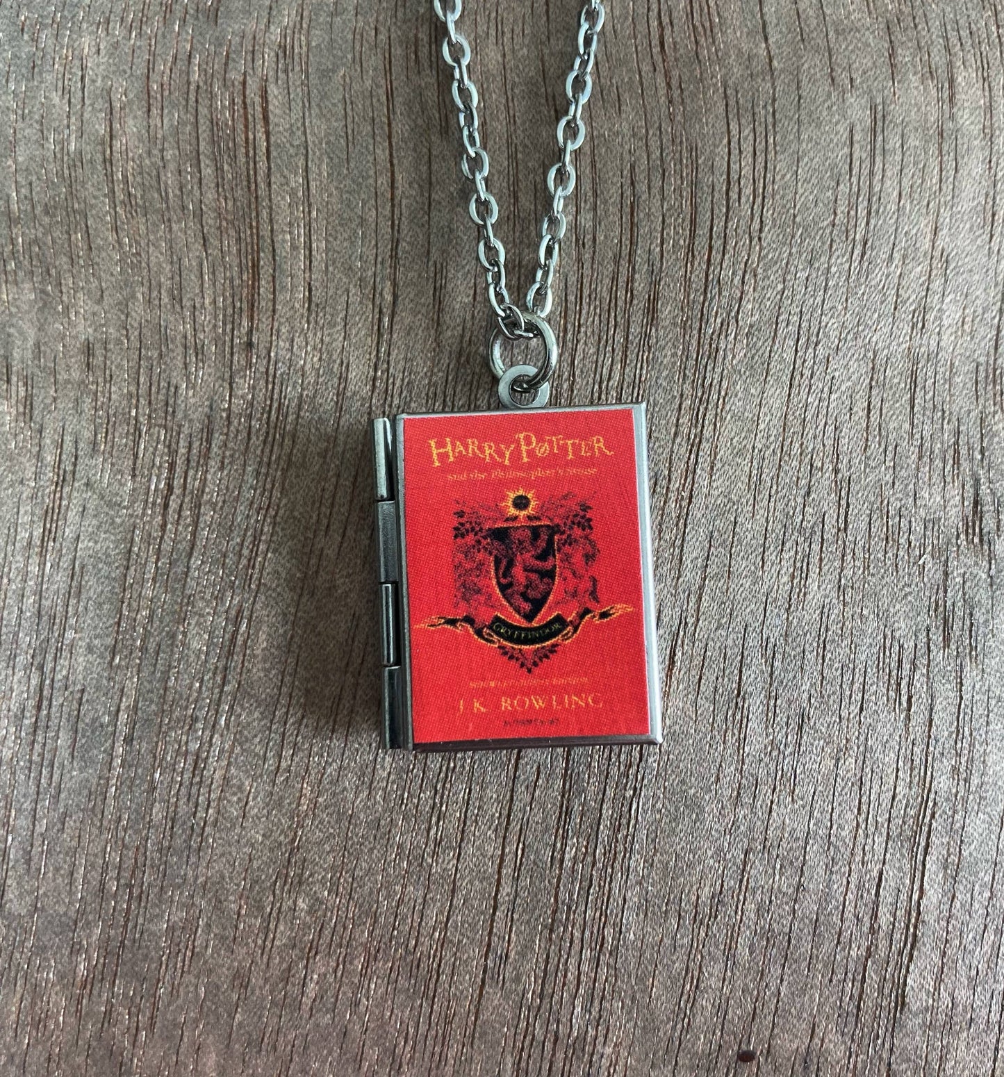 Book Locket Harry Potter - House Gryffindor - Stainless Steel