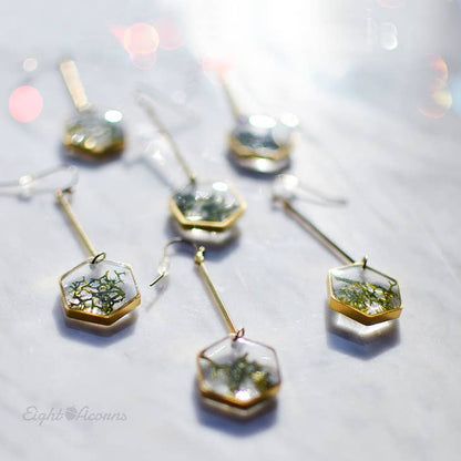 Honeycomb Brass Moss Earrings - La De Da