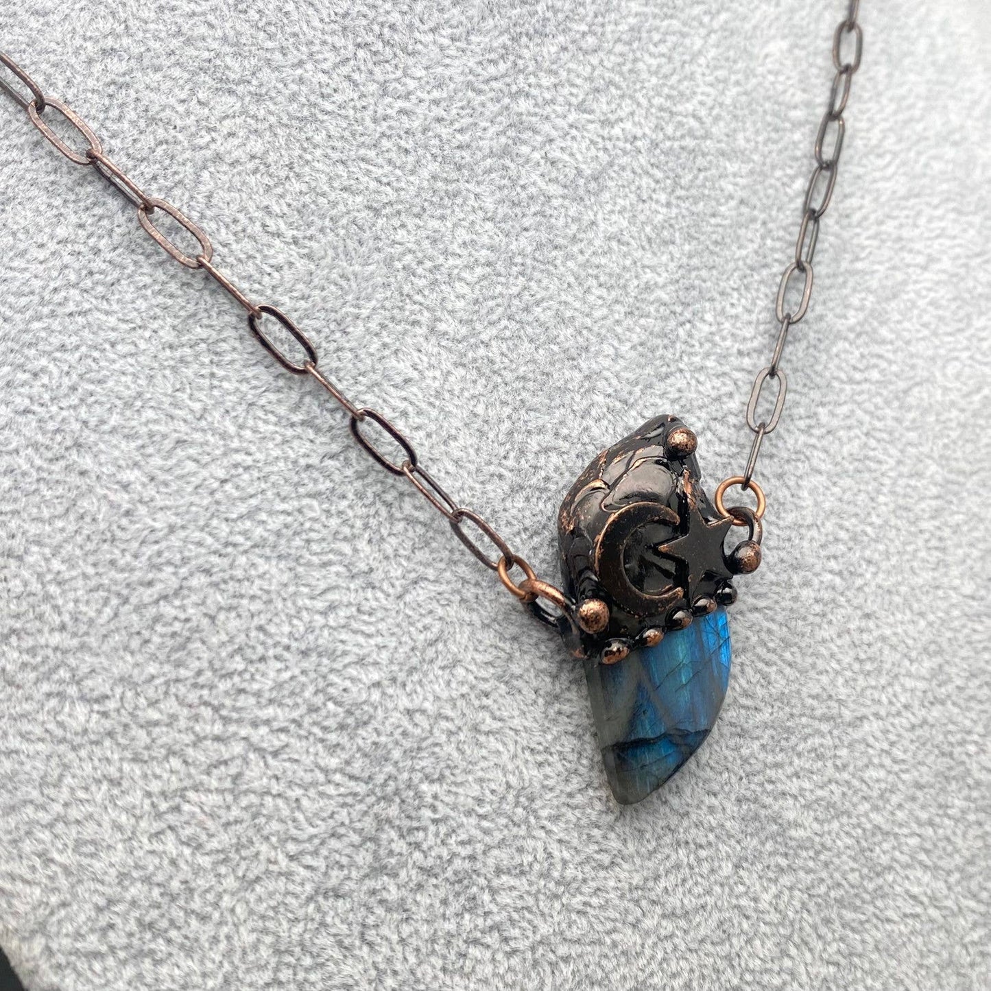 Vintage Natural Stone Labradorite Inlaid Star Moon Pendant - CS/MS