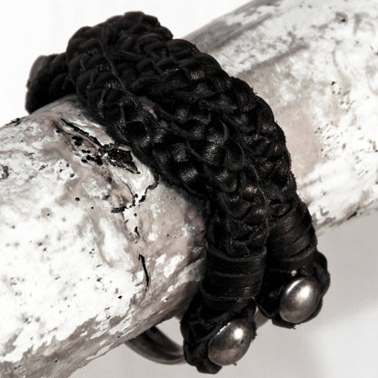 MEZZA LUNA Handmade Leather Bracelet - 7.5" / Black with Antique Brass