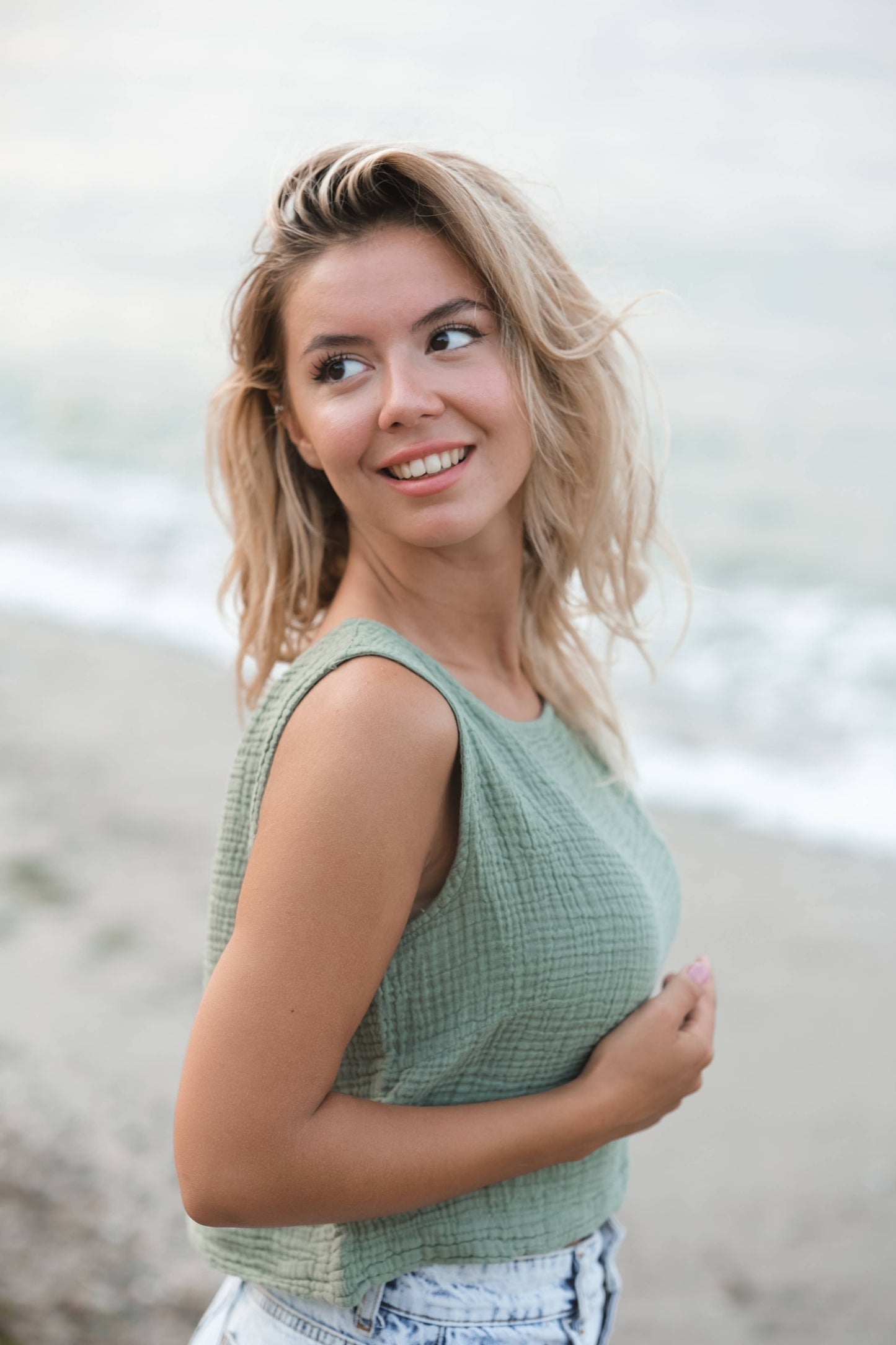 Muslin Sleeveless Crop Tank Top - Green