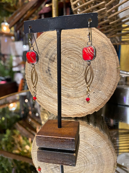 Vintage Glass & Brass Chain Earrings - Marbled Red