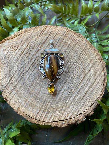 Tigers Eye Single Pearl Pendant
