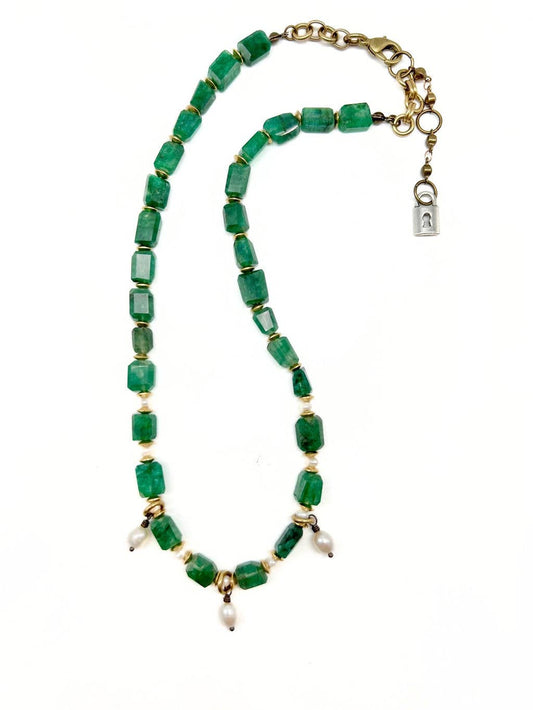 Emerald and Pearl Necklace, N533