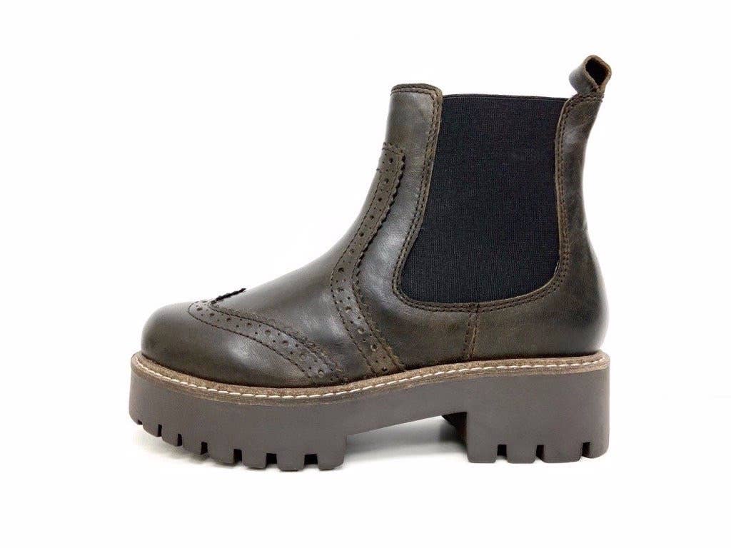 Emma Chelsea Leather Bootie - Brown Oxford