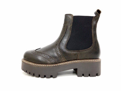 Emma Chelsea Leather Bootie - Brown Oxford