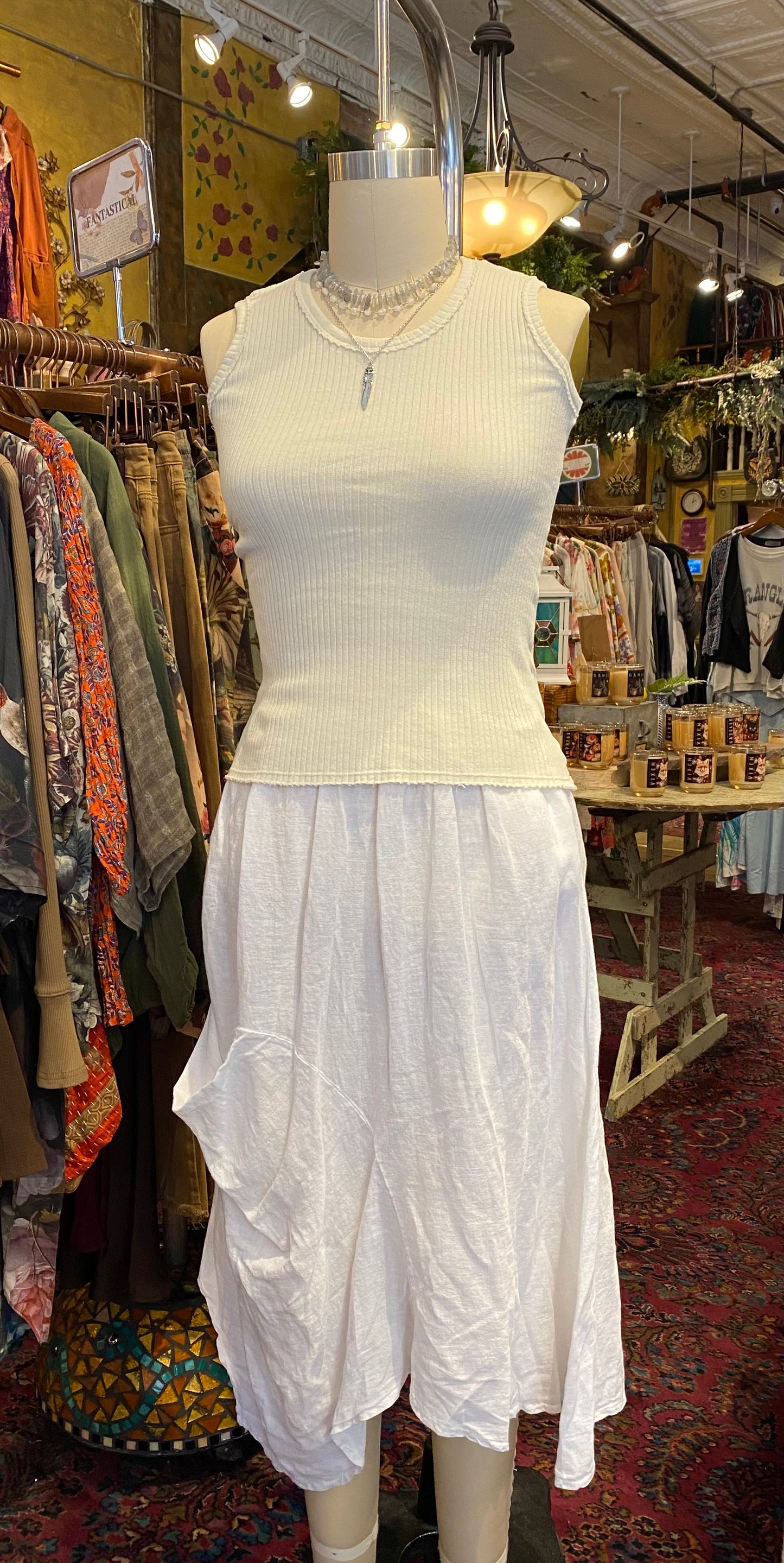 Fitted Ribbed Tank Top - Ivory