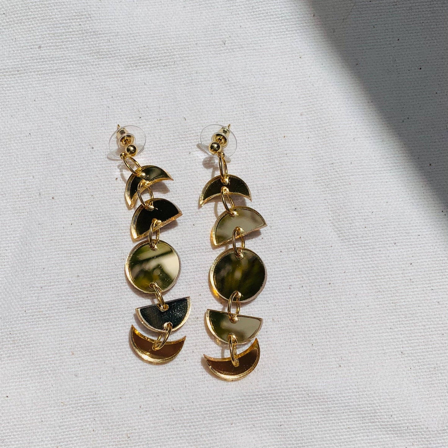 Golden Celestial Phases Of The Moon Earring