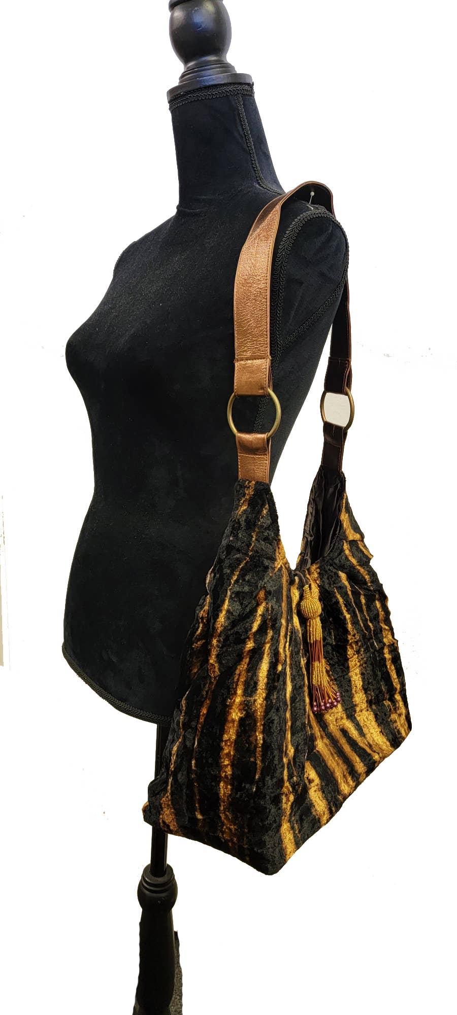 VELVET HOBO TOTE BAG - BROWN