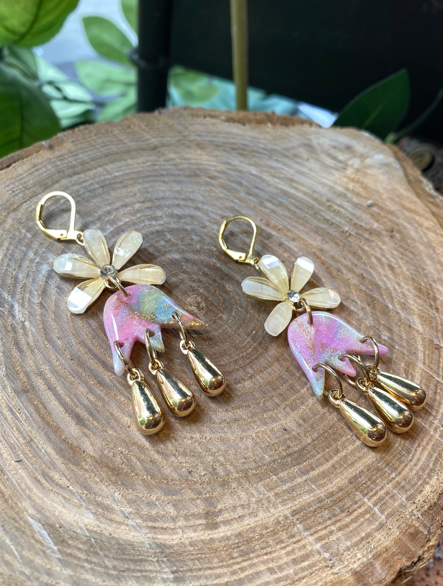 Pastel Floral Dangles *E33