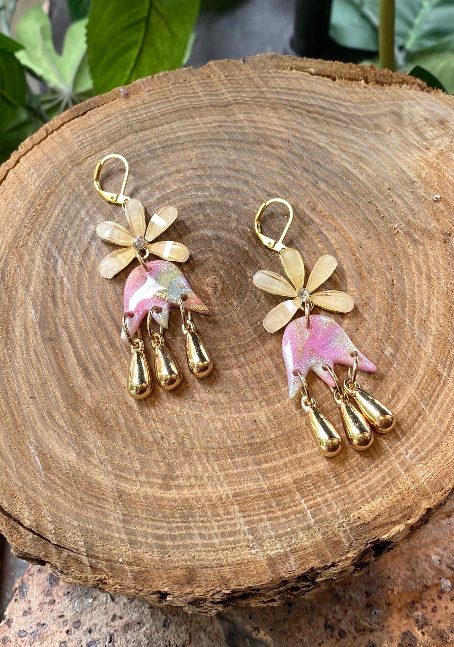 Pastel Floral Dangles *E33