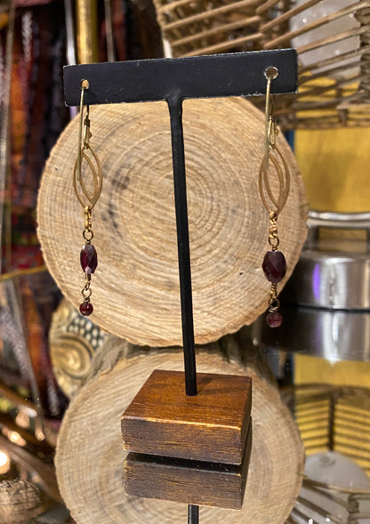 Vintage Brass Chain Earrings - Garnet