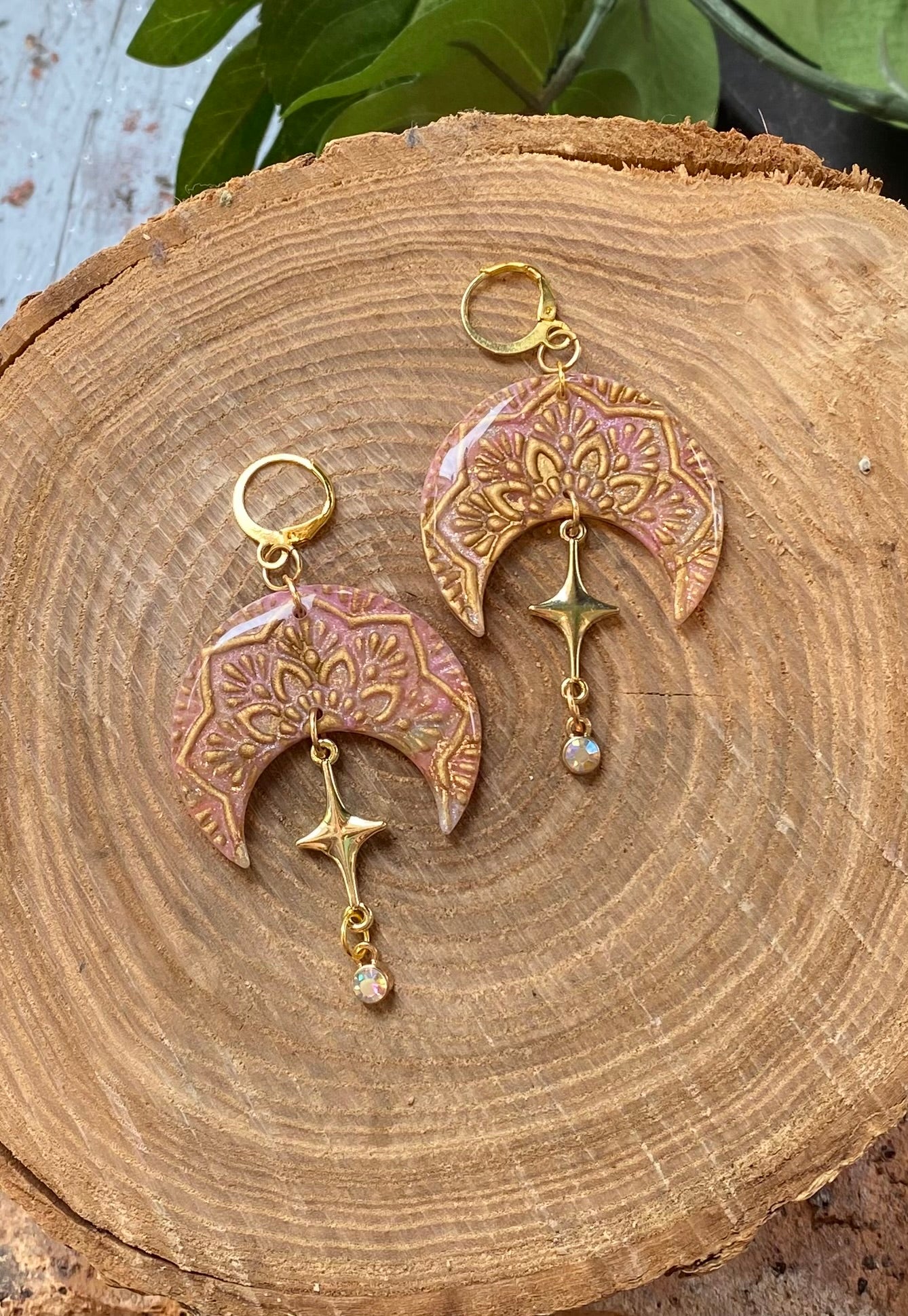 Pink Iridescent Crescent Dangles *E27