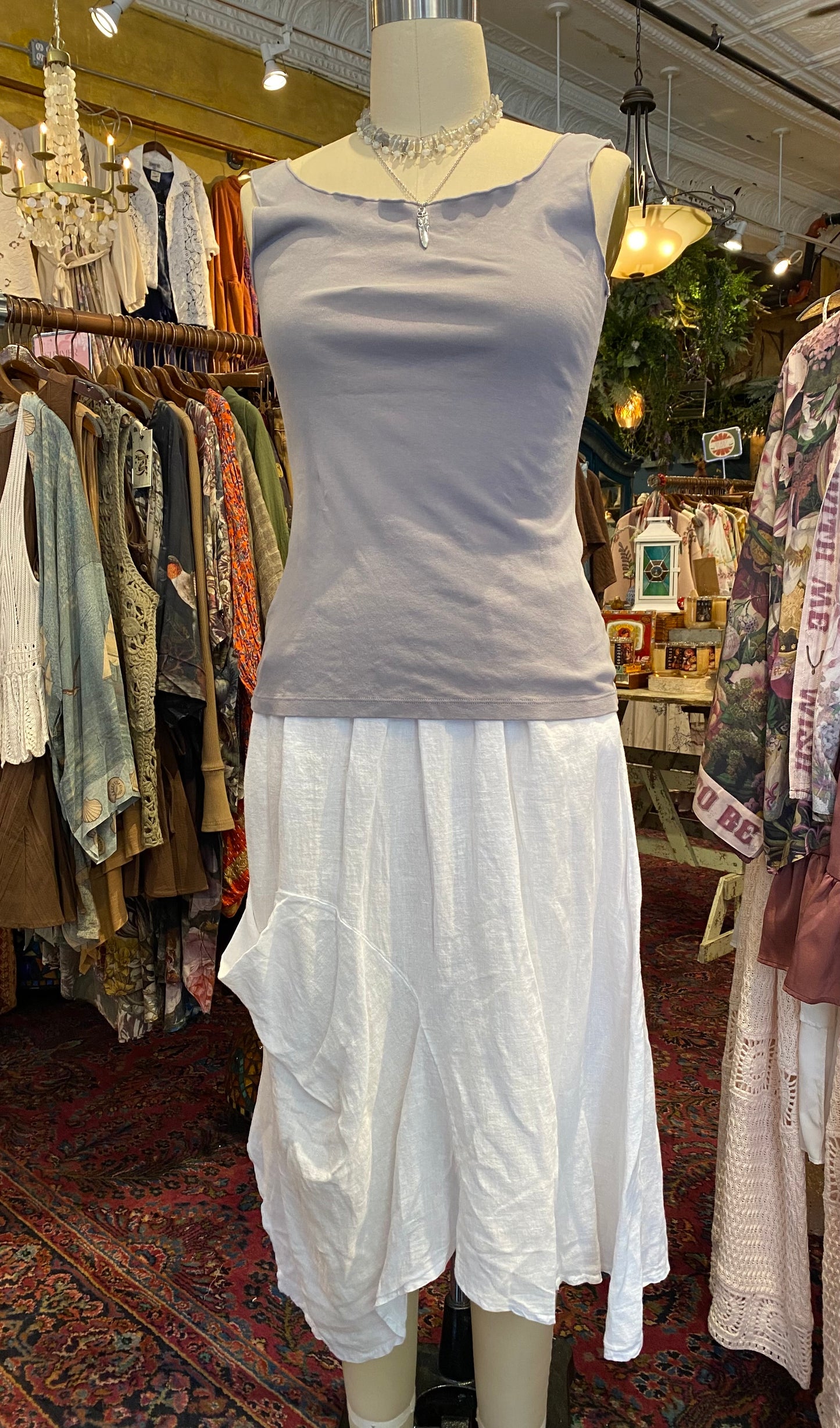 Fitted Tank Top w/ Lettuce Hem - Platinum