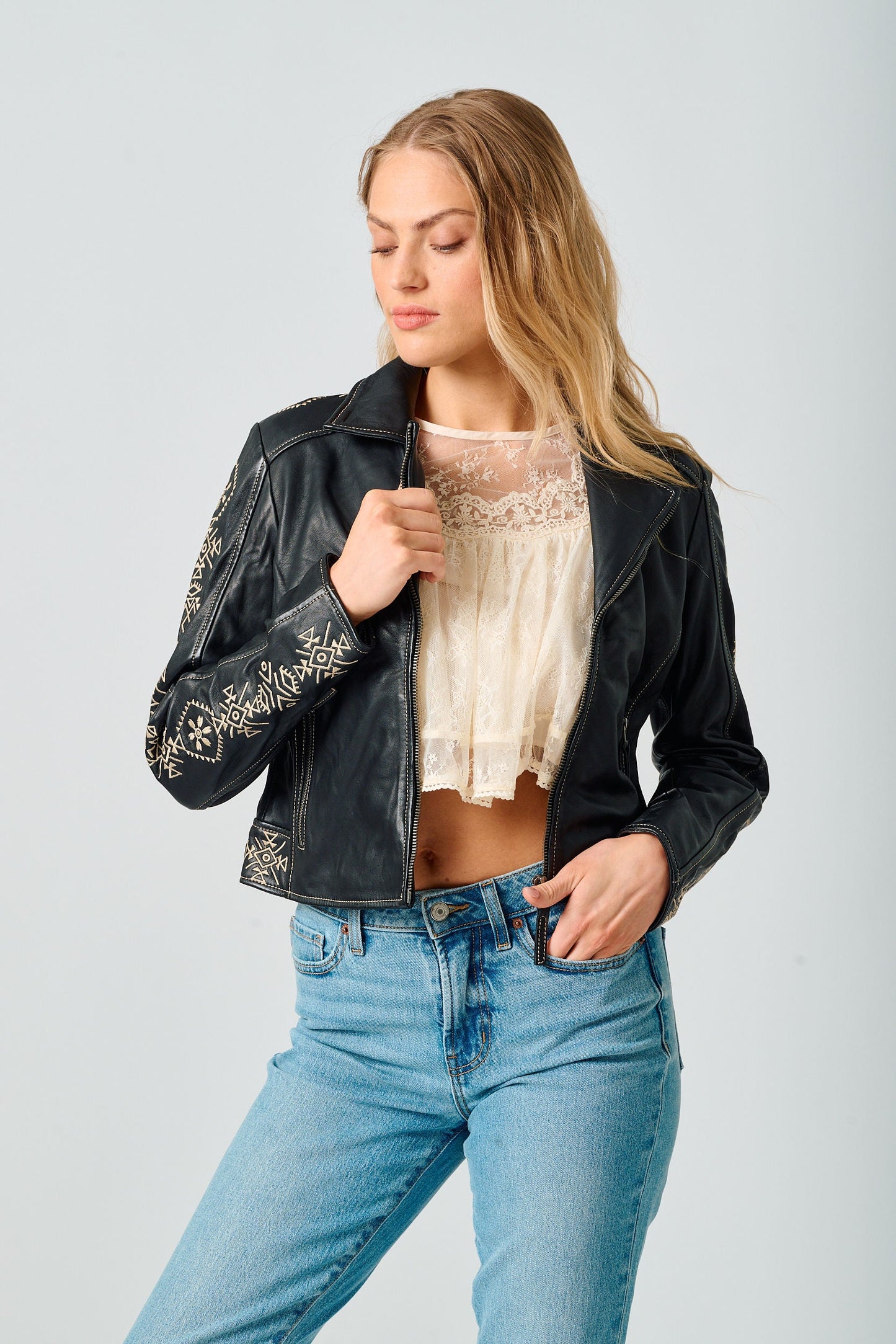 Women's Cora Rf Embroidered Front Zip Jacket - Black