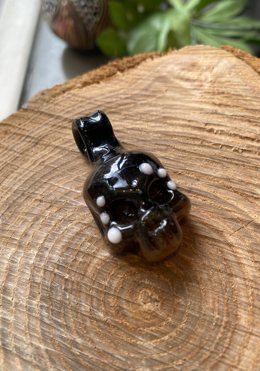 Skull Pendant w/ White Dots - TG02*