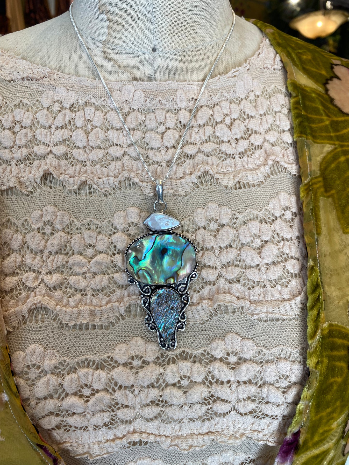 Abalone Of Sea Snail Pearl Pendant