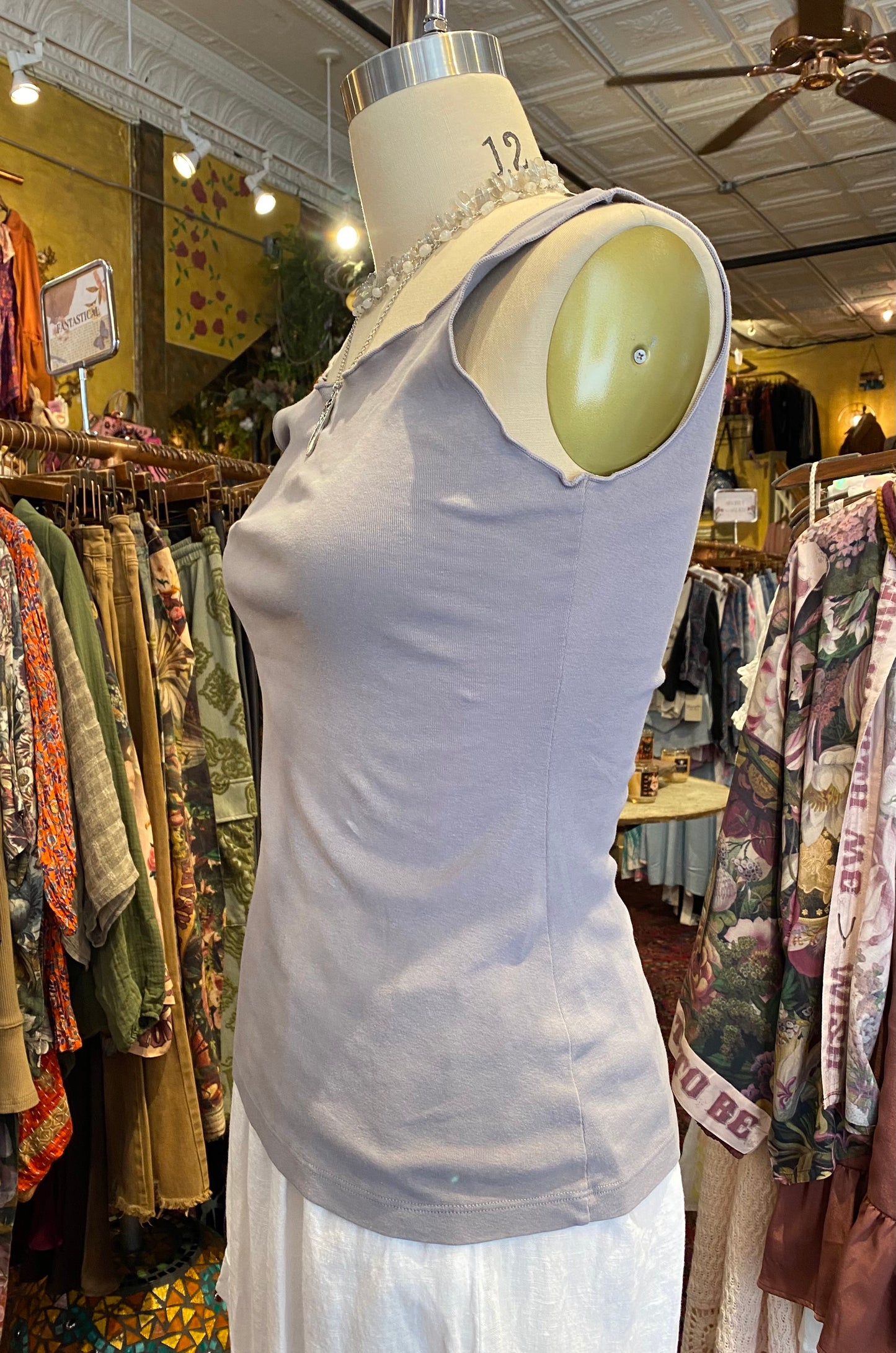 Fitted Tank Top w/ Lettuce Hem - Platinum