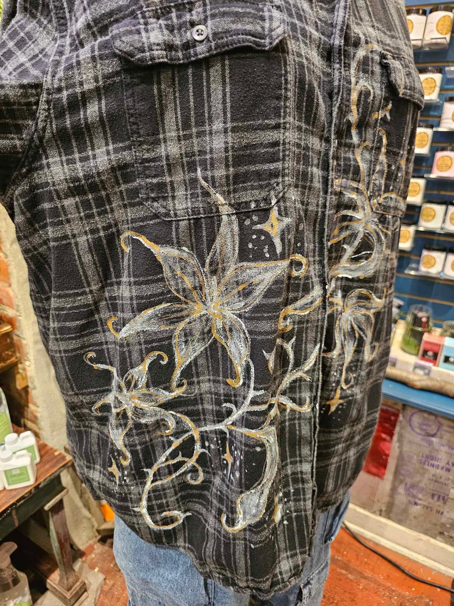 Floral Flannel - Handpainted & Upcycled - IH3*