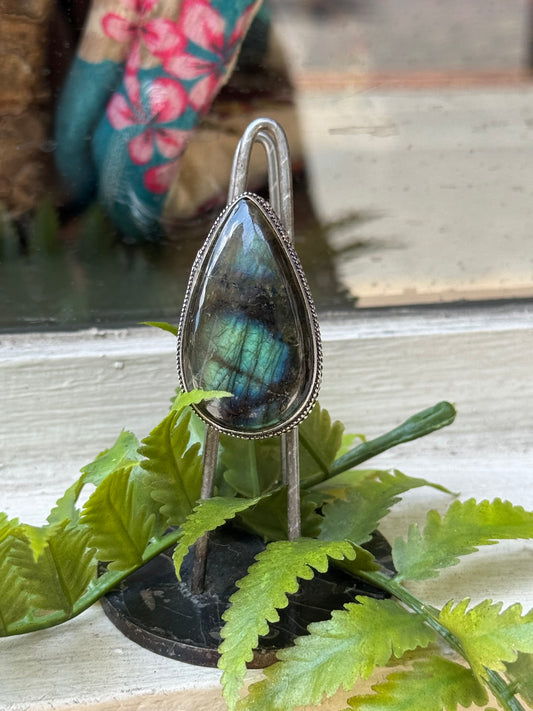 Labradorite Teardrop Silver Ring