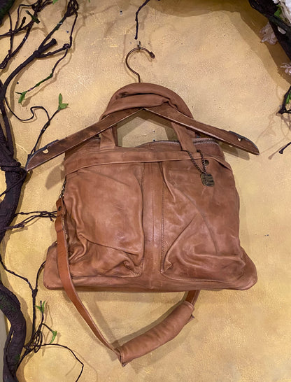 Large Leather Crossbody Bag - Camel