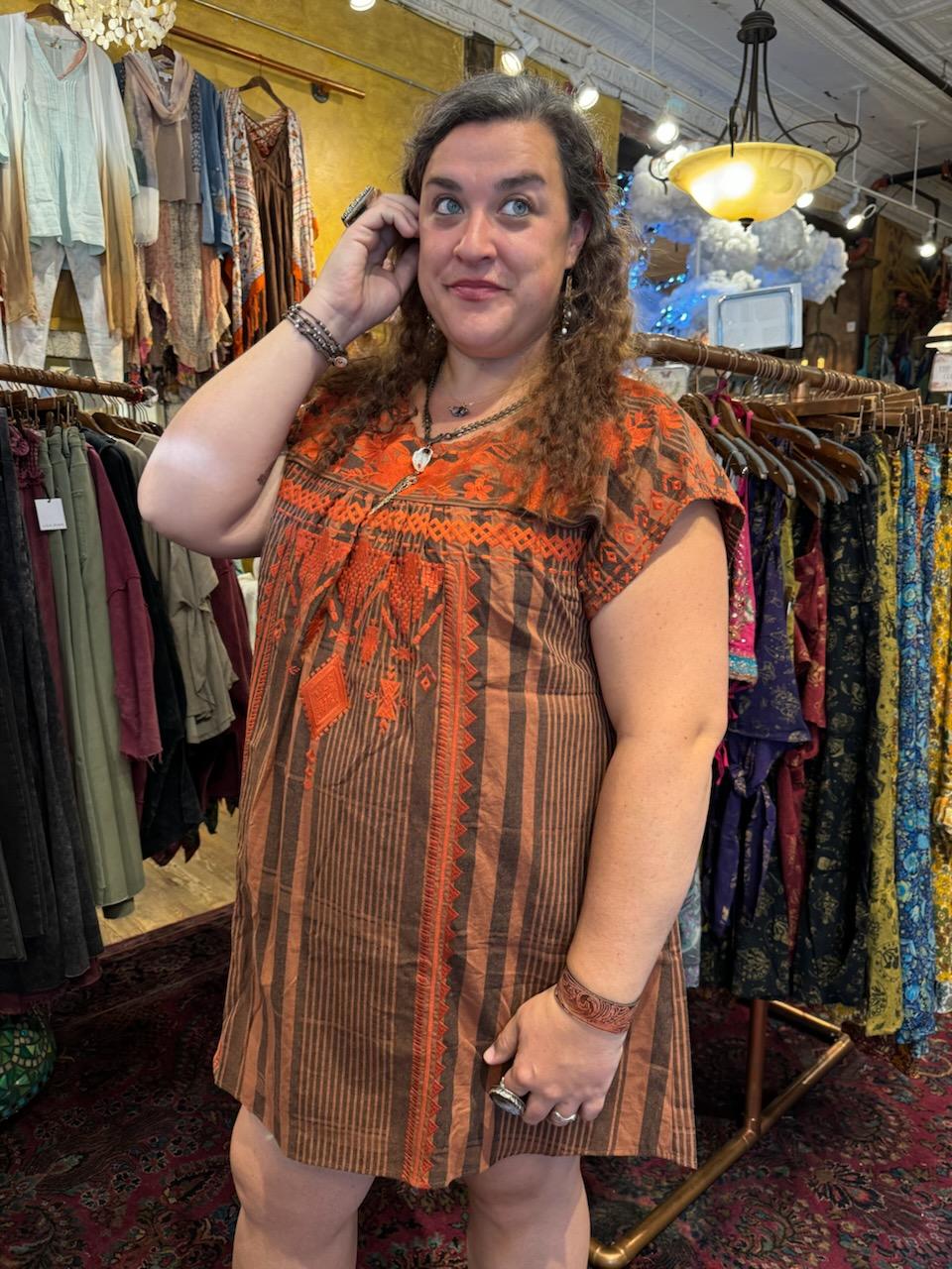 Plus Size Print Woven Dress- MOCHA RUST