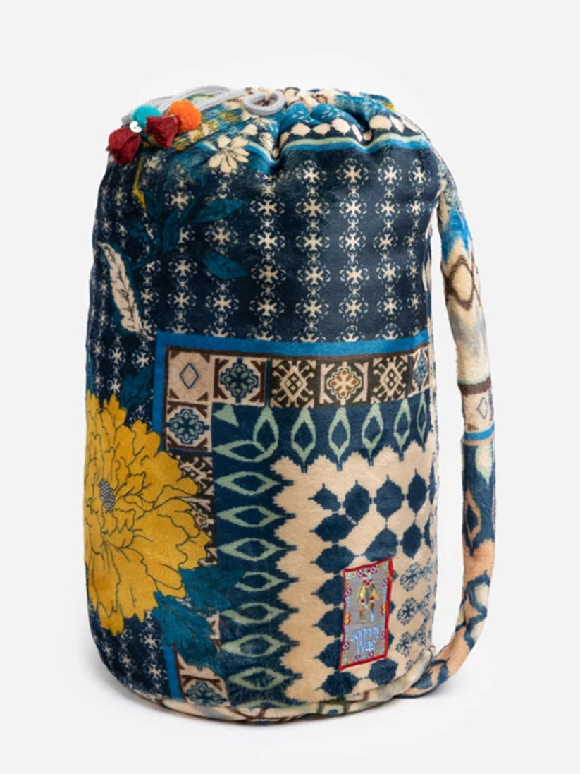Kelso Cozy Blanket & Travel Bag - La De Da