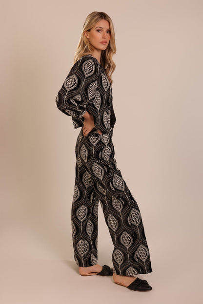 Paddle Jacket - Black