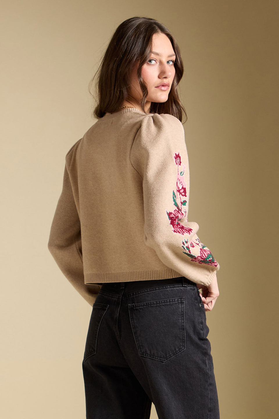 Slaide Sweater