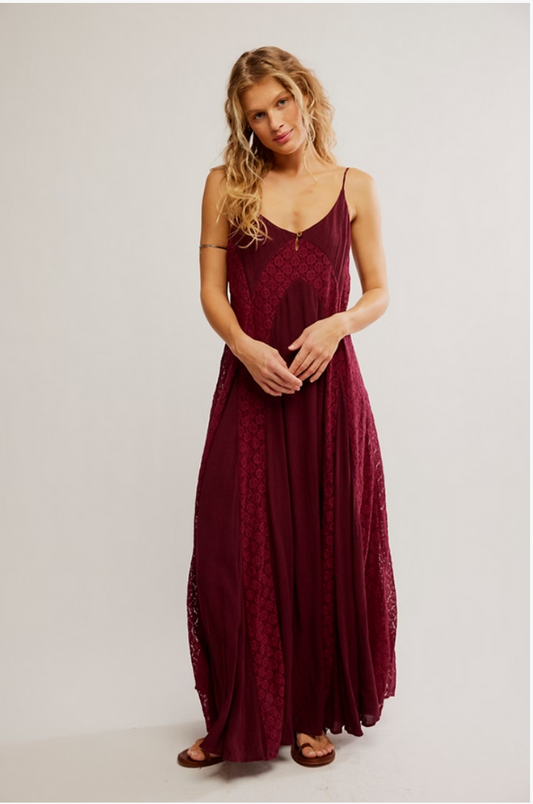 Trail Of Flowers Maxi - Maroon