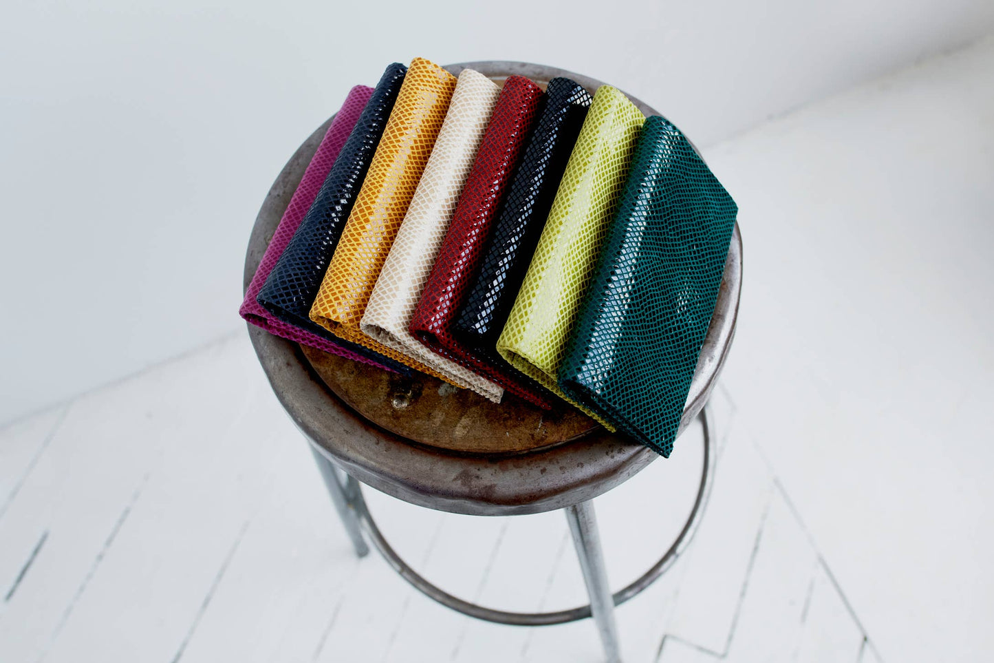 Gio Handcrafted Leather Wallet - Chartreuse