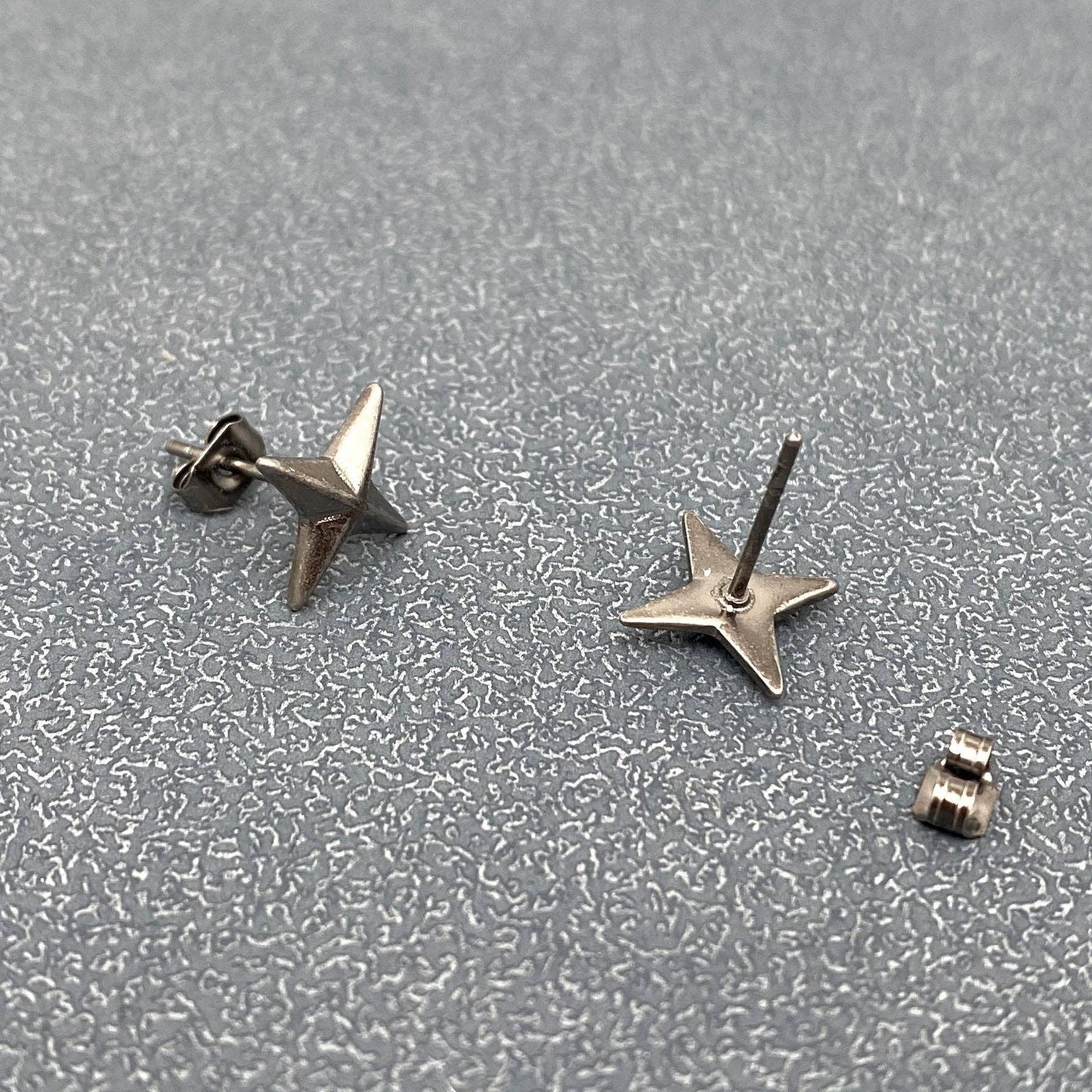 Unisex Retro Four-pointed Star Ear Studs