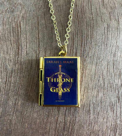 Book Locket Throne of Glass - Brass