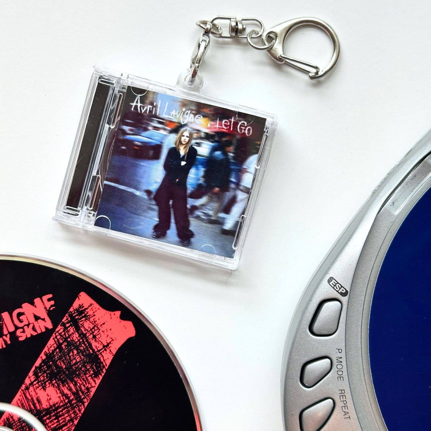 'Hit Clips' Mini CD Case Keychain - Avril Lavigne Let Go - Complicated
