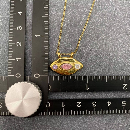 Inlaid Zircon Lip Shape Charm Necklace