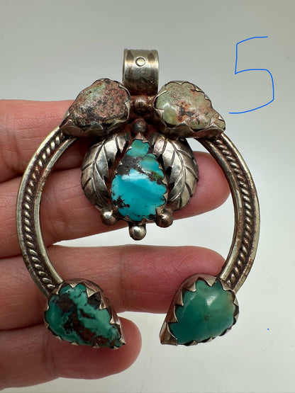 Blossom pendant, handcrafted, white metal - turquoise