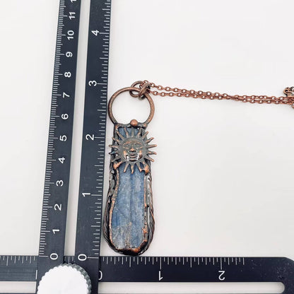 Blue Crystal Raw Stone Sun God Irregular Pendant Necklace