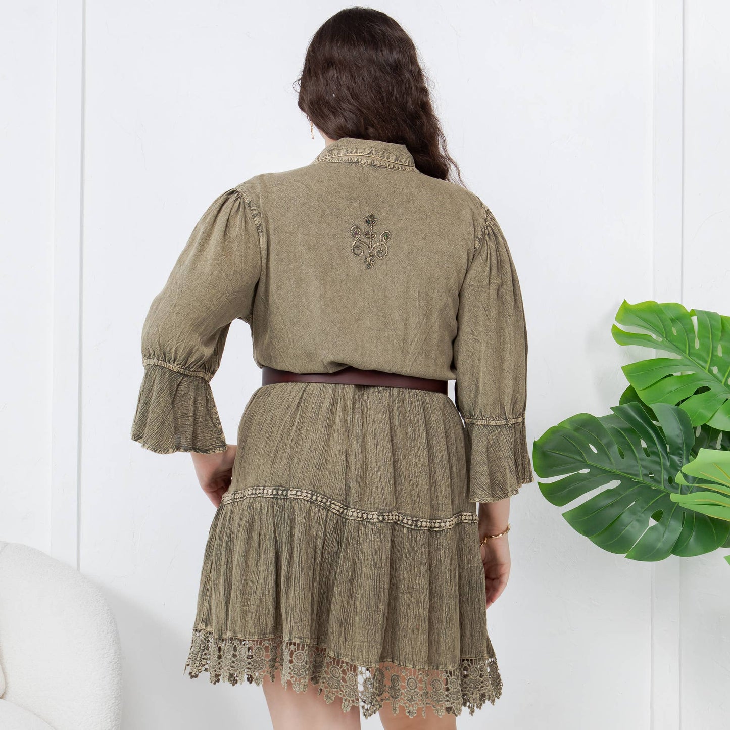 Stone-Washed Baby Doll Dress with V-Neck - GRAVEL