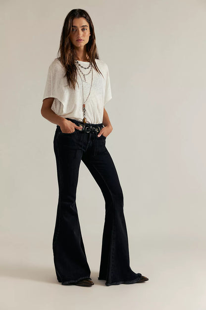 Emre Low-Rise Flare Jeans - Black Orchid