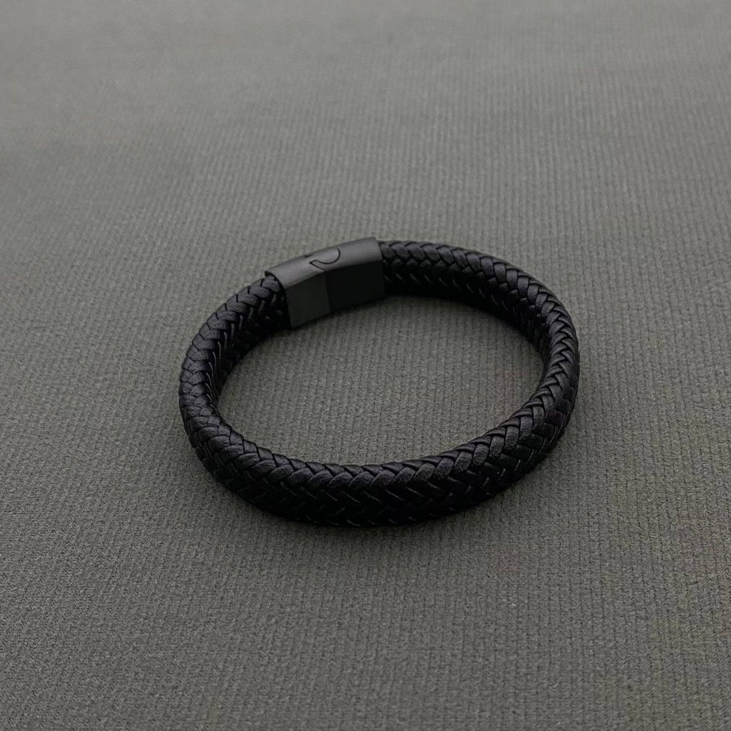 Black PU Leather Men's S.Steel Magnetic Buckle Bracelet