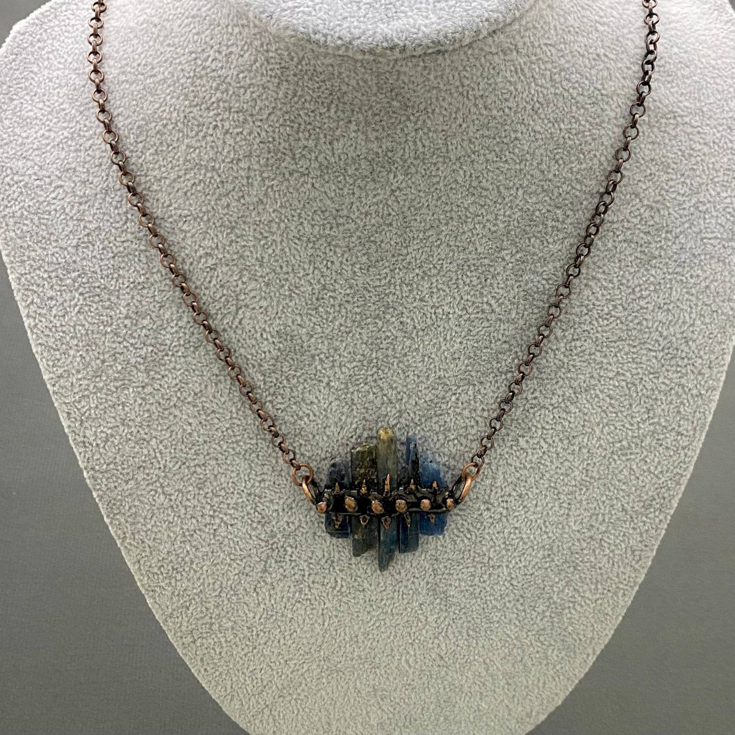 Vintage Five Kyanite Linked Pendant Necklace