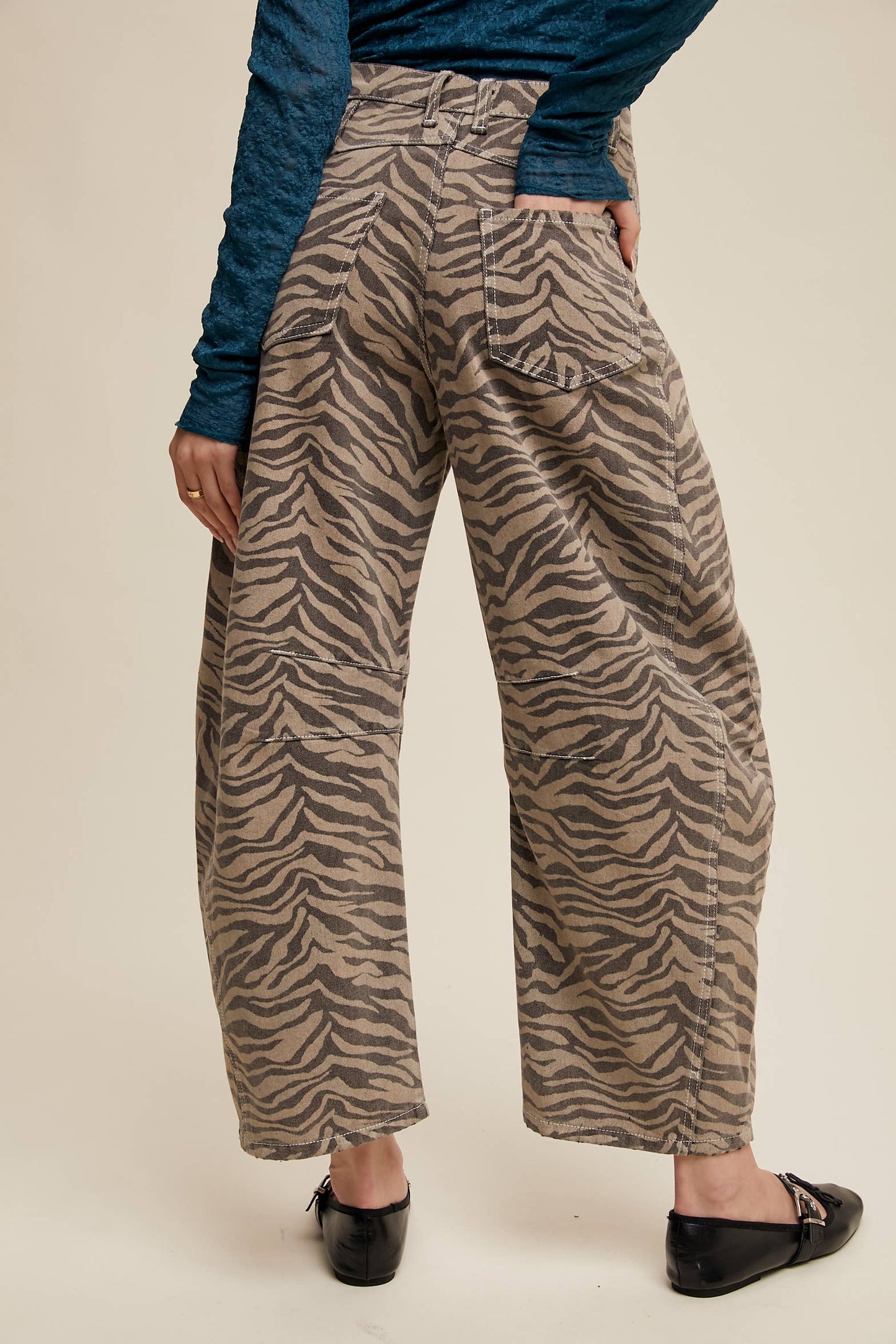 Zebra Print Barrel Jeans - Mocha