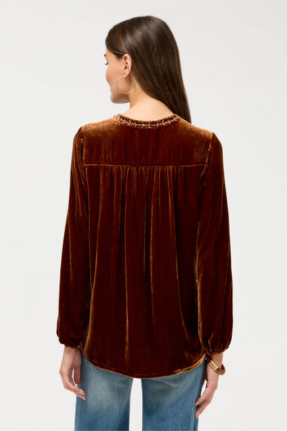 Relaxed Swing Blouse - Lyora