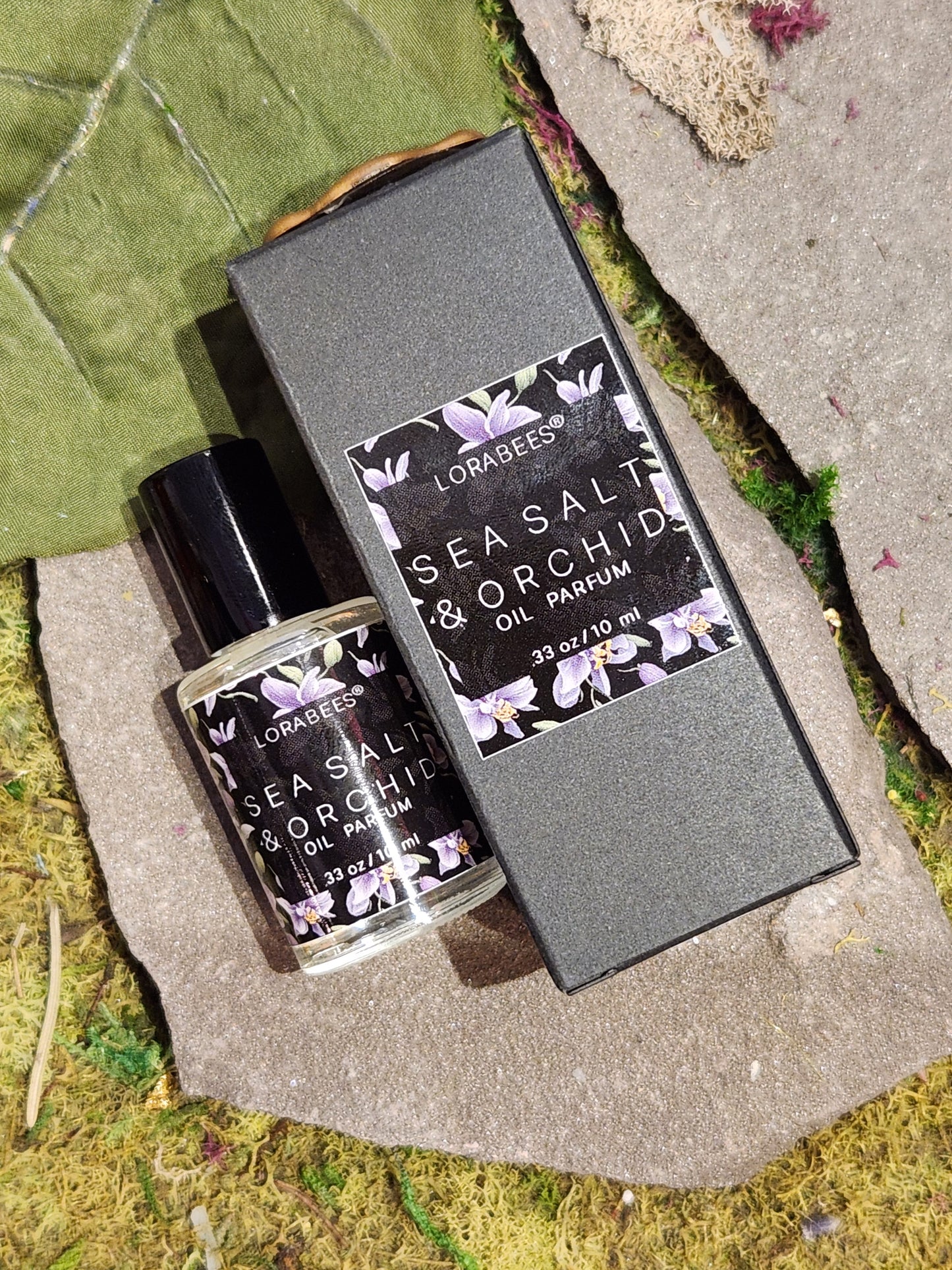 Jardin De Lune Noire Collection Perfume Roller -Sea Salt and Orchid