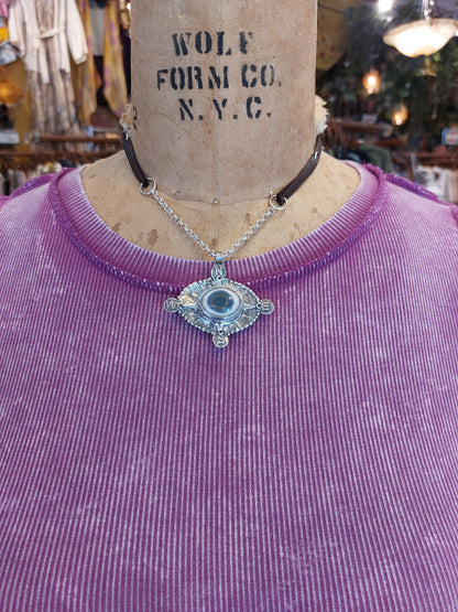 Fine Silver Solar Eye Quartz W/ Leather Chain Necklace *425N-3