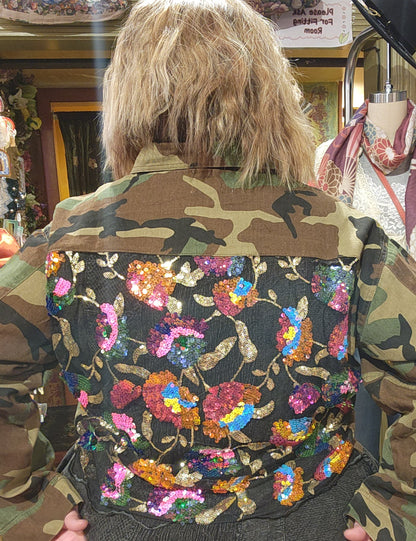 Curve Camo Sequins Contrast Jacket