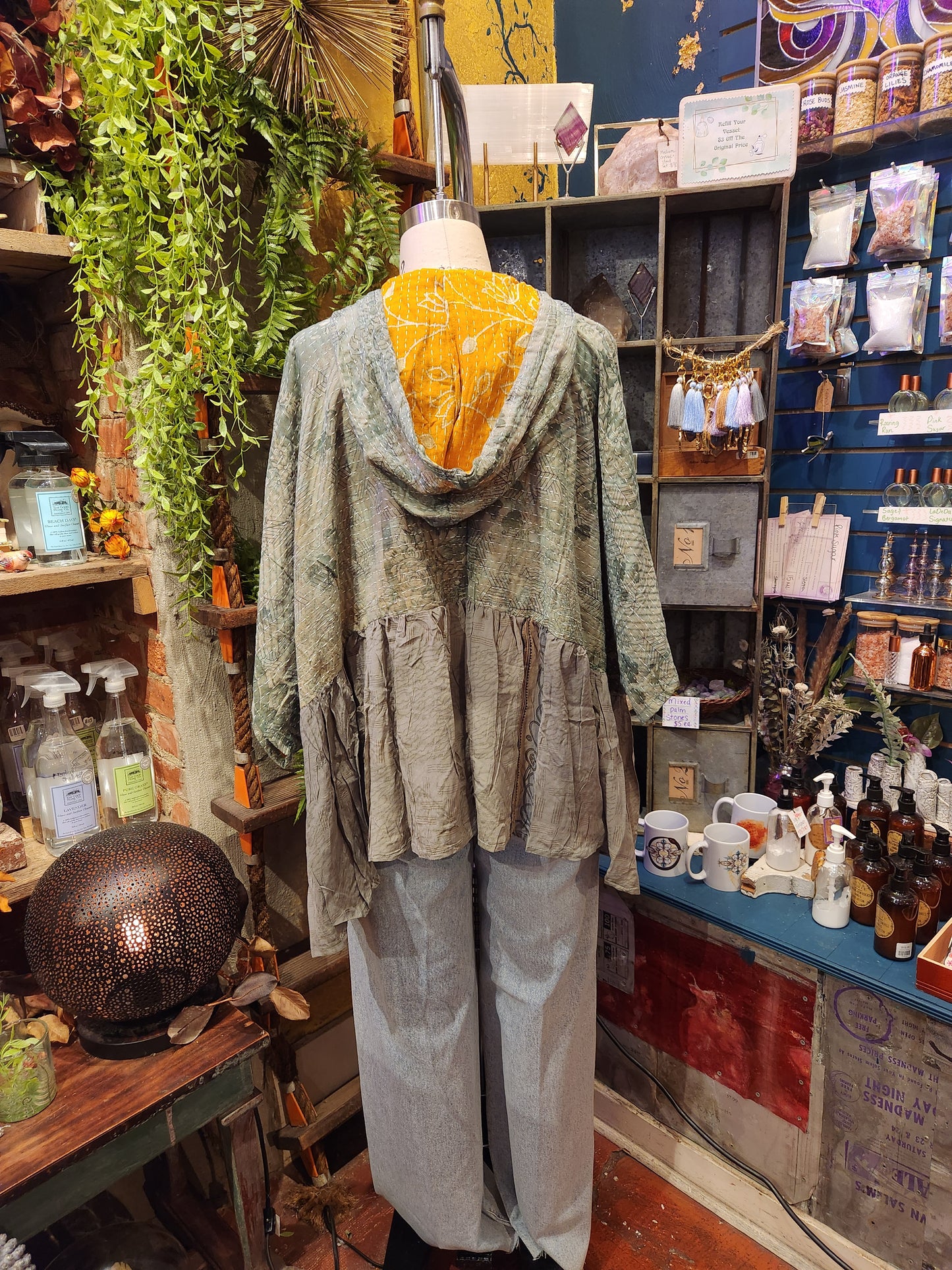 Cosmos Hoodie 233