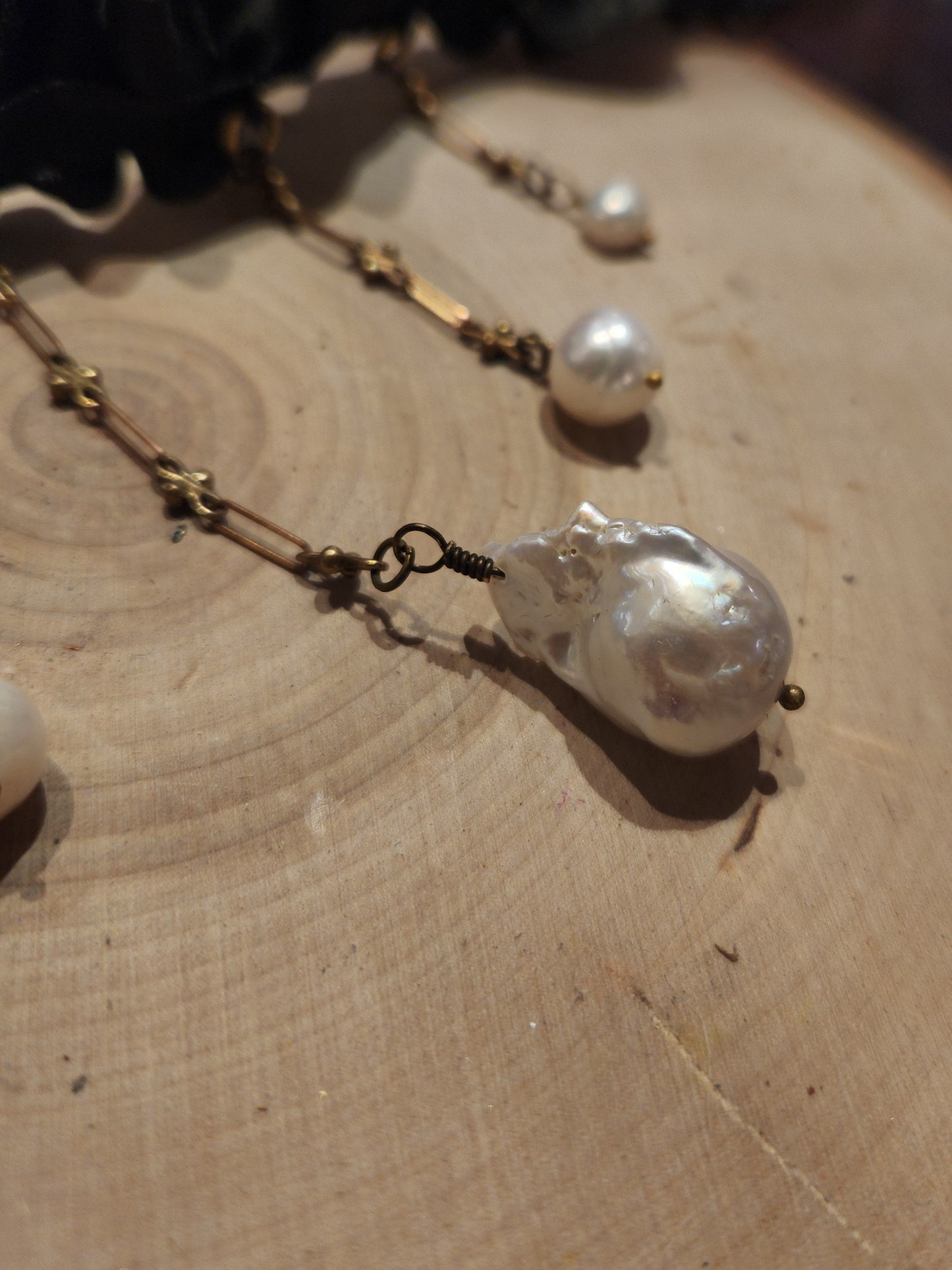 Claudette Pearl Choker