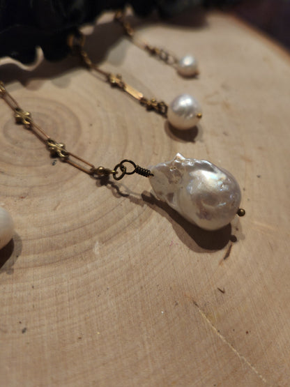 Claudette Pearl Choker